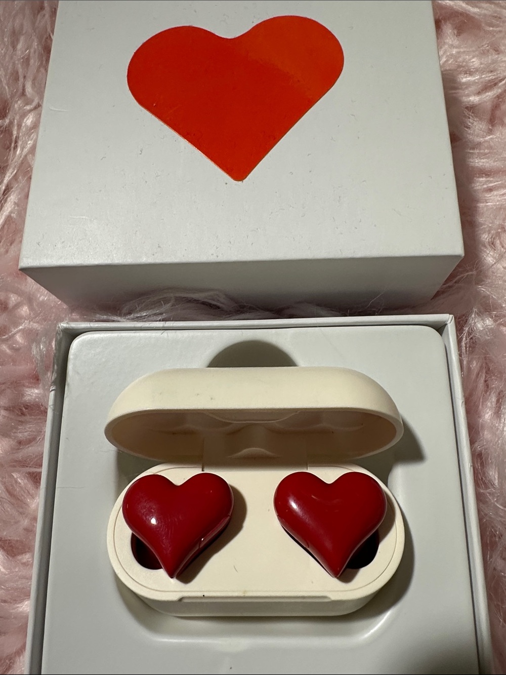Red Heart EAR BUDS